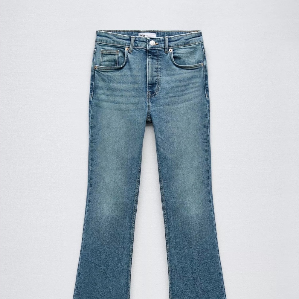 Zara Mid-Rise TRF Cropped Flared Jeans Size 25 (0)